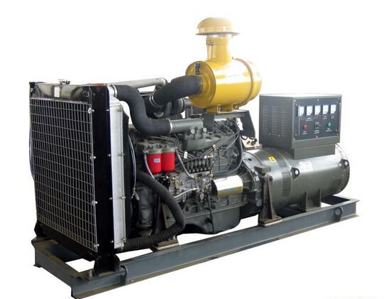 南澳汽油发电机组电瓶电解液密度偏低时如何调整？