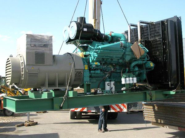 南澳冬季柴油发电机启动前，如何检查燃油标号是否适配？